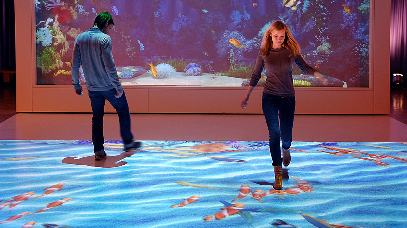鱼水互动的地面互动投影游戏