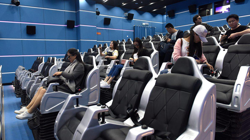 4D数字影院特效座椅设备外观