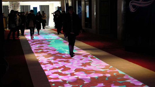 互动LED地砖屏的应用包含了哪些功能
