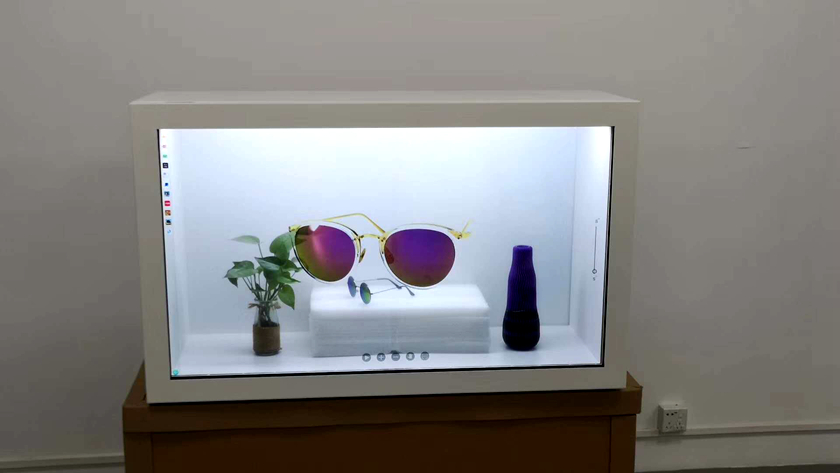 透明液晶屏展示柜呈现清晰的影像
