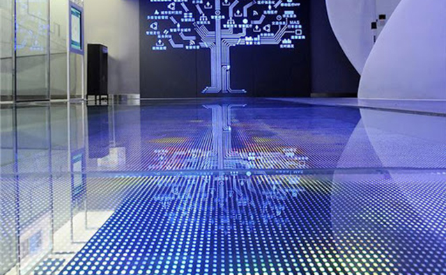 将舞蹈与LED地砖屏相结合，呈现震撼的视觉效果
