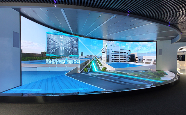 在展厅用LED屏打造一个沉浸式空间，彰显企业实力
